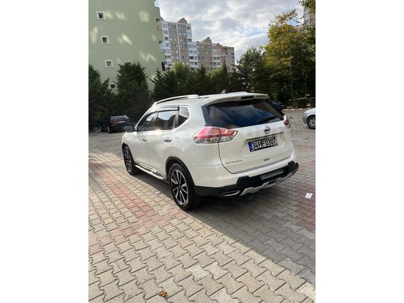 Doktordan Yetkili servis bakımlı   kazasız boyasız