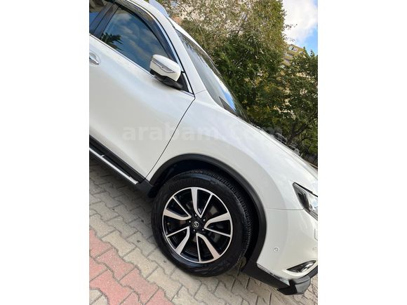 Doktordan Yetkili servis bakımlı   kazasız boyasız