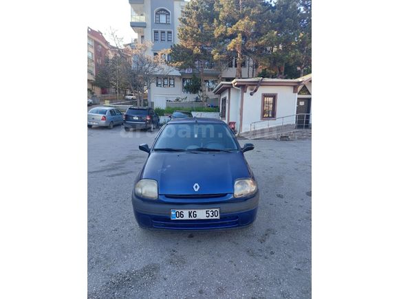 Sahibinden Renault Clio 1.4 RTA 2000 Model