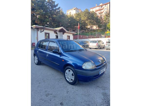 Sahibinden Renault Clio 1.4 RTA 2000 Model