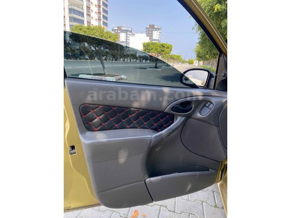 Sahibinden Ford Focus 1.6 Ambiente 2000 Model 