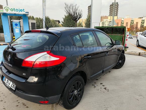 Sahibinden Renault Megane 1.5 dCi Joy 2014 Model  