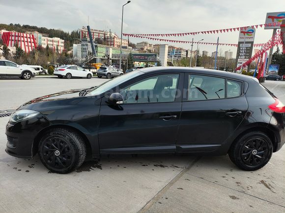 Sahibinden Renault Megane 1.5 dCi Joy 2014 Model  