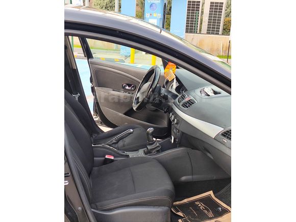 Sahibinden Renault Megane 1.5 dCi Joy 2014 Model  