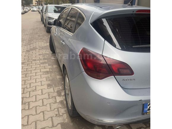 Opel Astra 1.4 T Cosmo 2014 Model Mardin