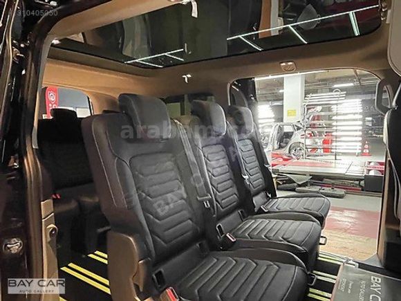 BAY CAR'DAN 2025 FORD TOURNEO CUSTOM TİTANYUM PLUS