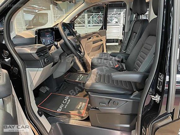 BAY CAR'DAN 2025 FORD TOURNEO CUSTOM TİTANYUM PLUS