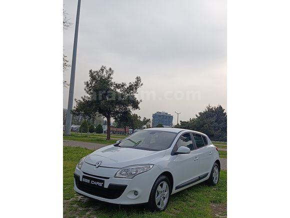 SSS CARS TAN RENAULT MEGANE 1.6 OTOMATİK EXPRESSİON