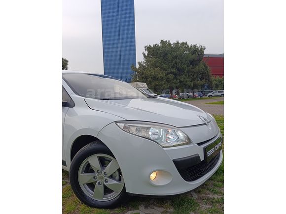 SSS CARS TAN RENAULT MEGANE 1.6 OTOMATİK EXPRESSİON