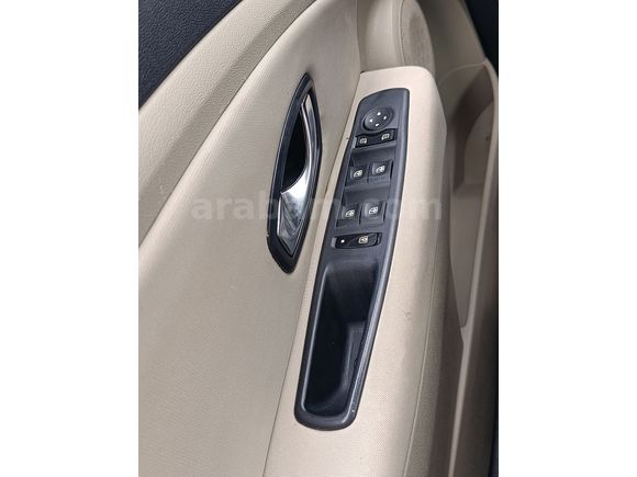 SSS CARS TAN RENAULT MEGANE 1.6 OTOMATİK EXPRESSİON