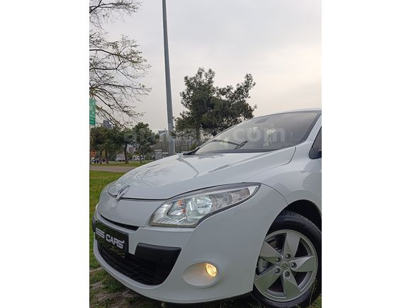 SSS CARS TAN RENAULT MEGANE 1.6 OTOMATİK EXPRESSİON
