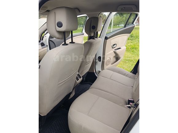 SSS CARS TAN RENAULT MEGANE 1.6 OTOMATİK EXPRESSİON
