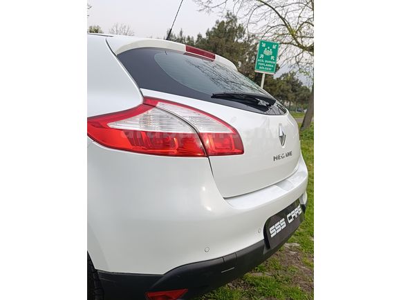 SSS CARS TAN RENAULT MEGANE 1.6 OTOMATİK EXPRESSİON