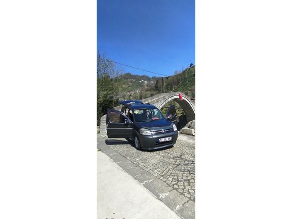 Sahibinden Peugeot Partner 2.0 HDI 2006 Model  270.000 km Siyah