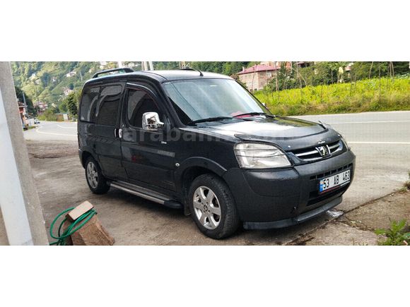 Sahibinden Peugeot Partner 2.0 HDI 2006 Model  270.000 km Siyah