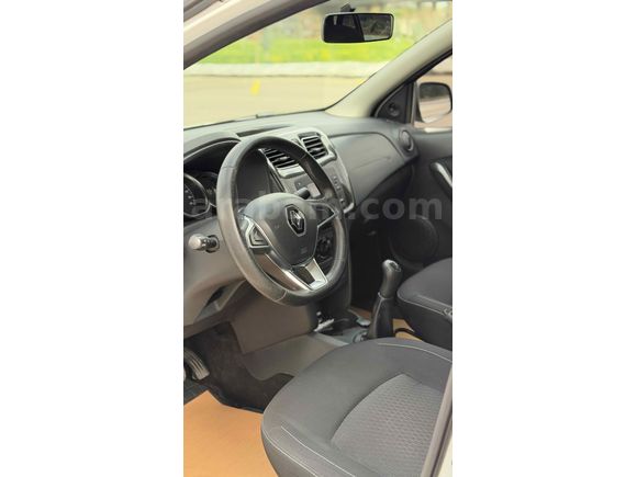 Sahibinden Renault Symbol 1.0 SCe Joy 2019 Model 