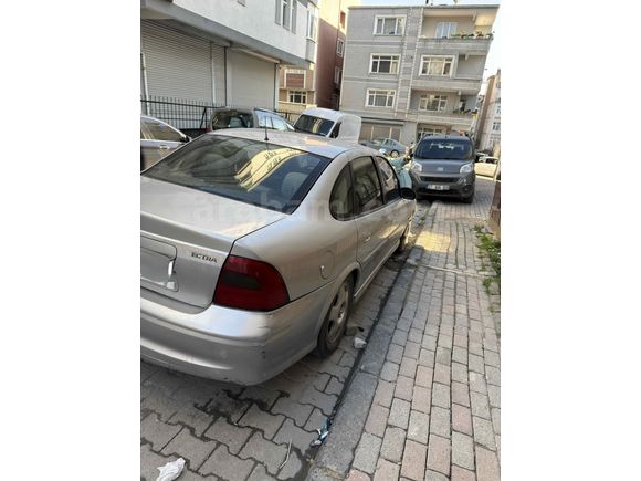 Sahibinden Opel Vectra 2.0 CDX 2001 Model  312.000 km Gri