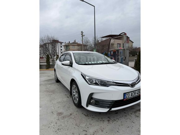 Sahibinden Toyota Corolla 1.6 Touch 2018 Model 