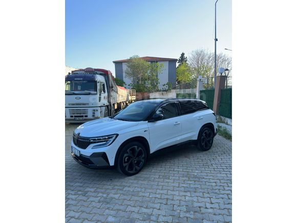 Sahibinden Renault Austral 1.3 Hybrid Techno Esprit Alpine 2025 Model İzmir