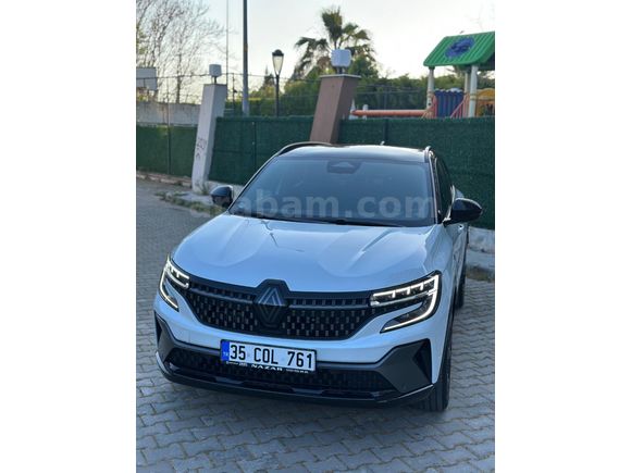 Sahibinden Renault Austral 1.3 Hybrid Techno Esprit Alpine 2025 Model İzmir