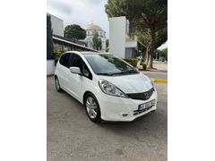 Sahibinden Honda Jazz 1.4 Fun 2012 Model  105.000 km Beyaz