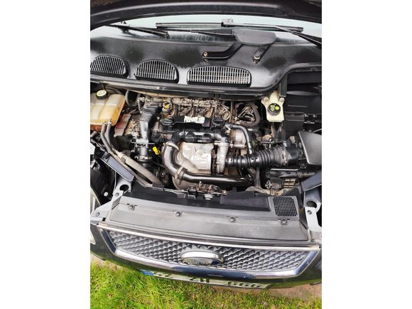 Sahibinden Ford C-Max 1.6 TDCi Ghia 2005 Model  162.000 km Füme