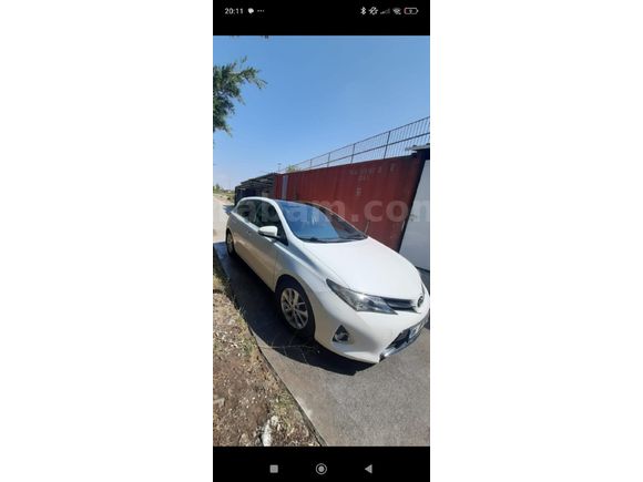 Sahibinden Toyota Auris 1.6 Advance Skypack 2015 Model