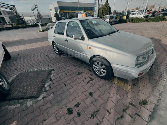 Sahibinden Volkswagen Vento 1.6 GL 1998 Model