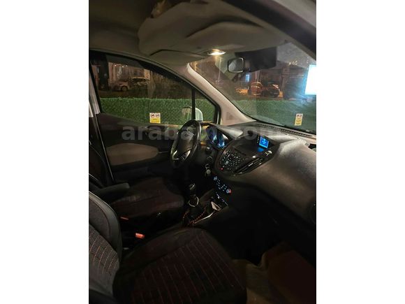 Sahibinden Ford Tourneo Courier 1.6 TDCi Titanium Plus 2016 Model 