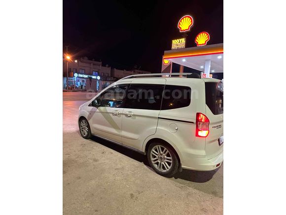 Sahibinden Ford Tourneo Courier 1.6 TDCi Titanium Plus 2016 Model 