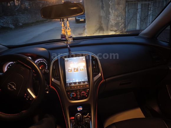 Sahibinden Opel Astra 1.6 Edition 2016 Model  131.000 km Beyaz