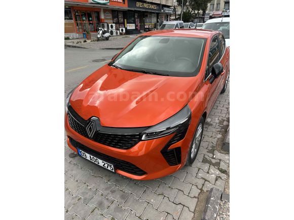Sahibinden Renault Clio 1.0 TCe Evolution 2024 Model  19.000 km Turuncu