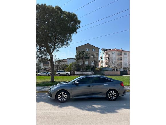 Sahibinden Honda Civic 1.6i VTEC Eco Executive 2018 Model Kocaeli