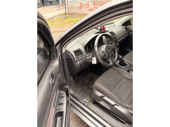 Sahibinden Volkswagen Jetta 1.6 TDi Trendline 2010 Model 