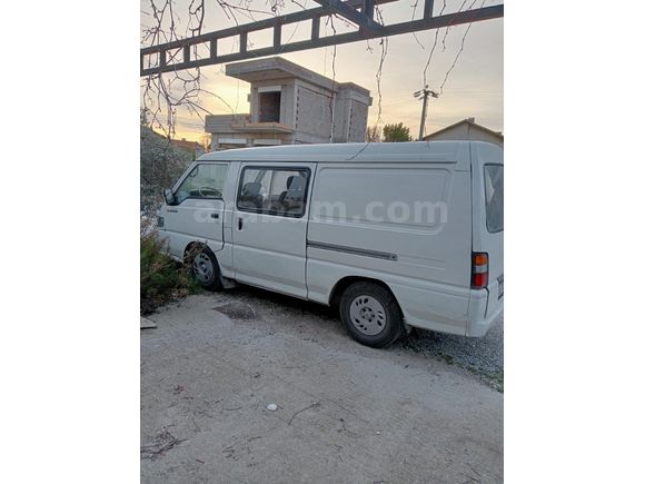 sıfır motor yapıldı Mitsubishi L 300 Camlı Van 2001 Model.                     05412279167
