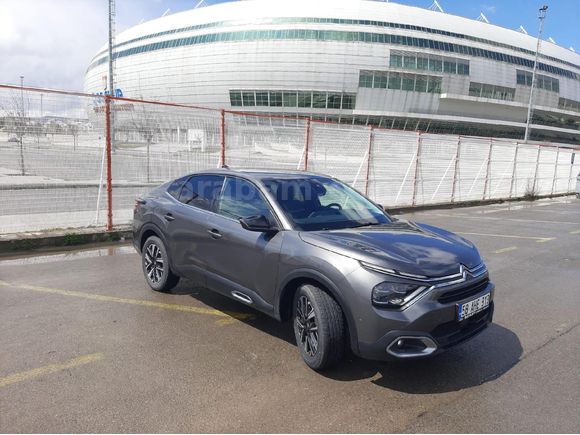Sahibinden Citroen C4 X 1.2 PureTech Shine 2024 Model
