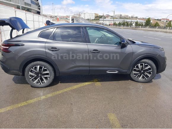 Sahibinden Citroen C4 X 1.2 PureTech Shine 2024 Model