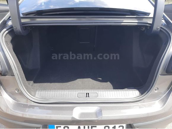 Sahibinden Citroen C4 X 1.2 PureTech Shine 2024 Model