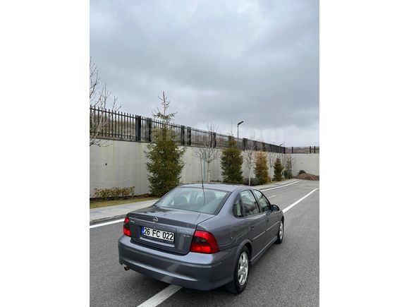 Sahibinden Değişensiz Opel Vectra 1.6 Elegance 2001 Model