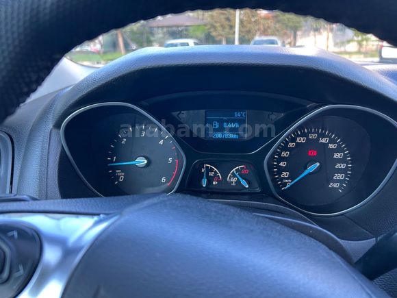 Sahibinden tesla ekran Ford Focus 1.6 TDCi trend x