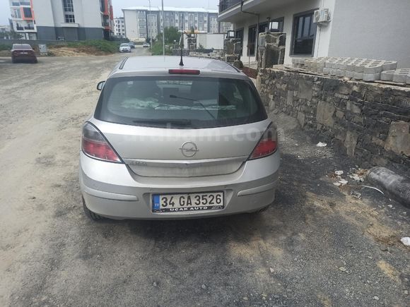 Sahibinden Opel Astra 1.6 Essentia Konfor 2011 Model