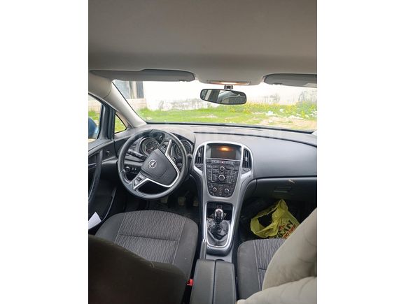 Sahibinden Opel Astra 1.6 Edition 2016 Model  174.000 km mavi