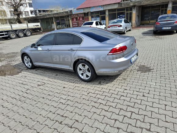 Sahibinden Volkswagen Passat 1.6 TDi BlueMotion Comfortline 2017 Model