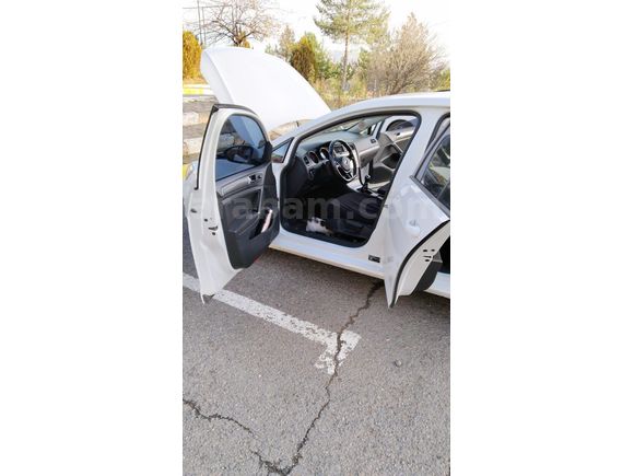 Sahibinden Volkswagen Golf 1.2 TSi Midline Plus 2012 Model  140.000 km Beyaz