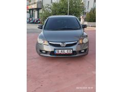 Sahibinden Honda Civic 1.6 Premium 2010 Model  205.000 km Gri (metalik)