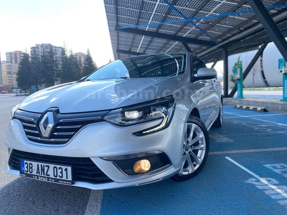 Sahibinden Renault Megane 1.5 Blue DCI Icon 2020 Model 