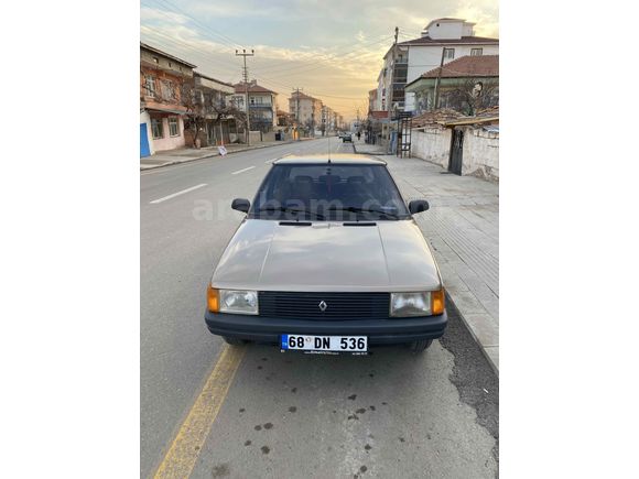 Sahibinden Renault R 9 1.4 Broadway 1985 Model 