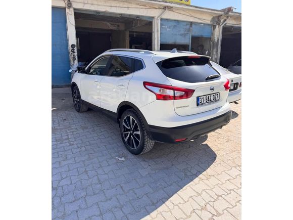 Sahibinden Nissan Qashqai 1.6 dCi Black Edition 2016 Model