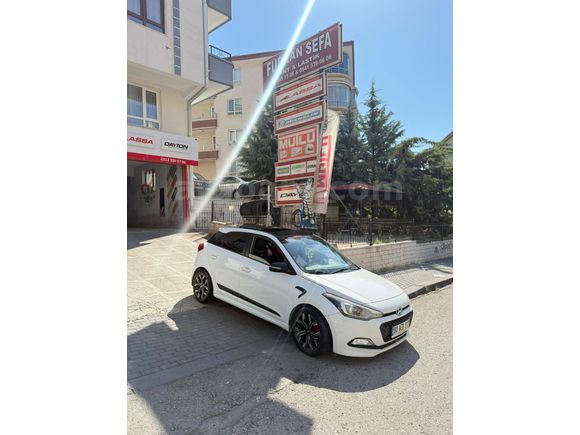 Sahibinden Hyundai i20 1.2 MPI Elite 2014 Model