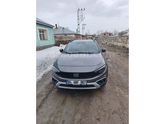 Sahibinden Fiat Egea 1.4 Fire Limited 2025 Model  7.000 km Füme